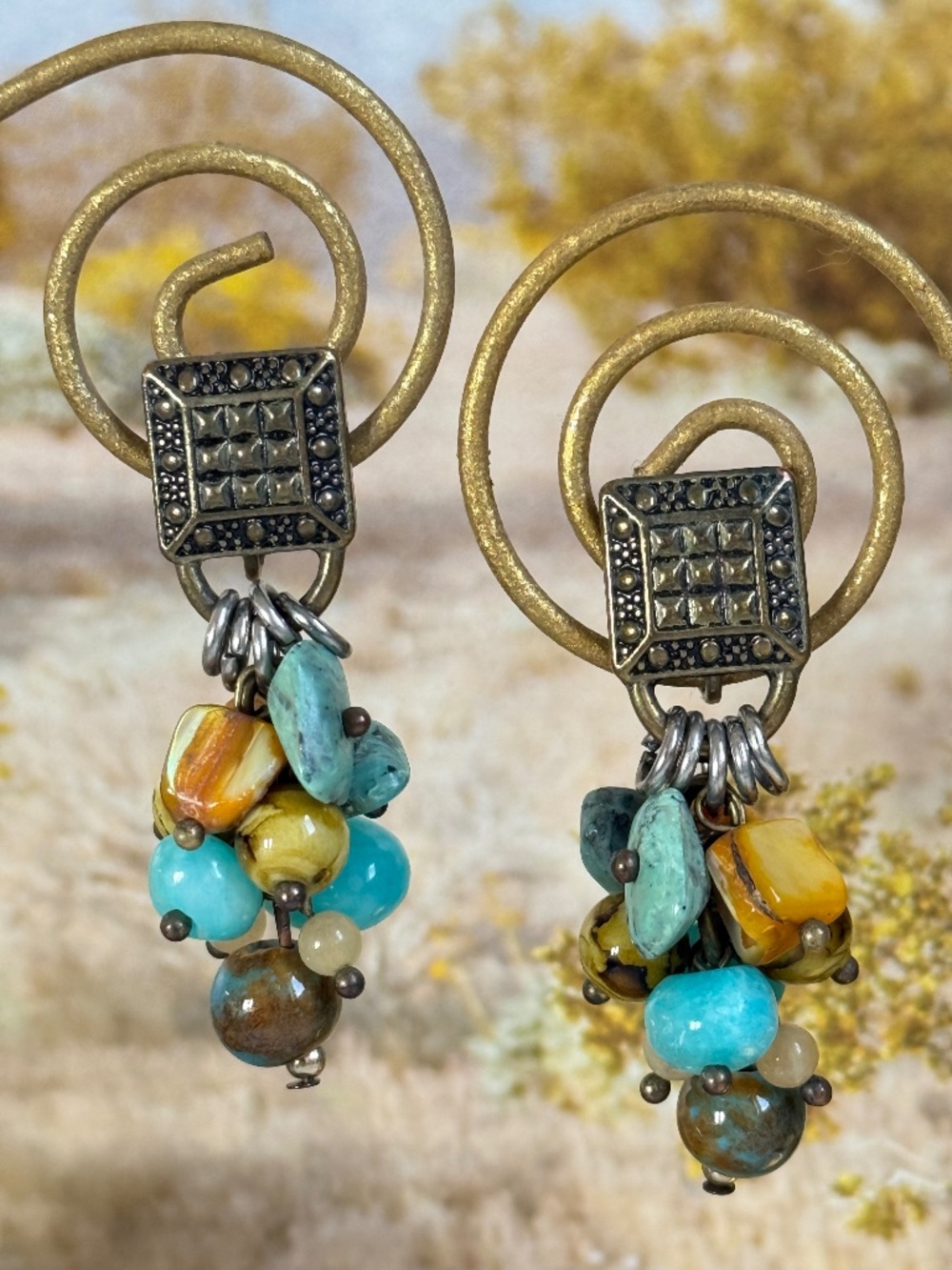 ARTISAN Clustered Natural Stone Beads Dangling Clasp Earrings Brass Bohemian